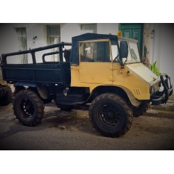 UNIMOG-Mercedes Benz